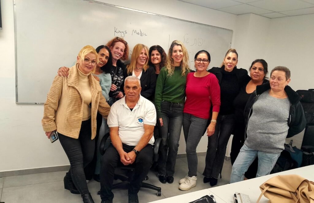 קורס עזרה ראשונה לסייעות שיניים הסתיים בהצלחה